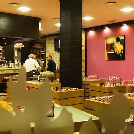 Hotel - Restaurante Asador Tio Manolo Noia