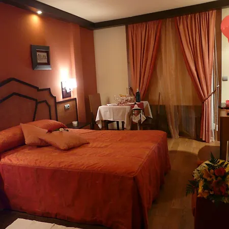 - Restaurante Asador Tio Manolo 2*